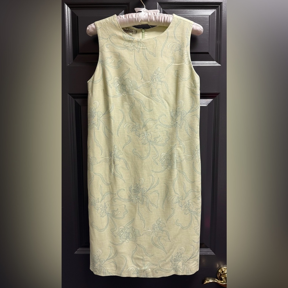 Tommy Bahama 100% Silk Light Green Floral Shift Dress